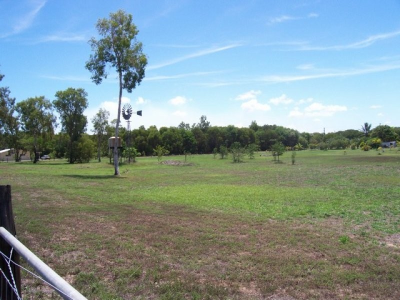138 Beatts Road, Forrest Beach QLD 4850