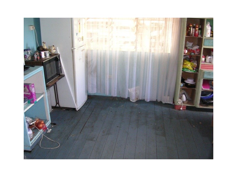 90 Railway Street, Ayr QLD 4807