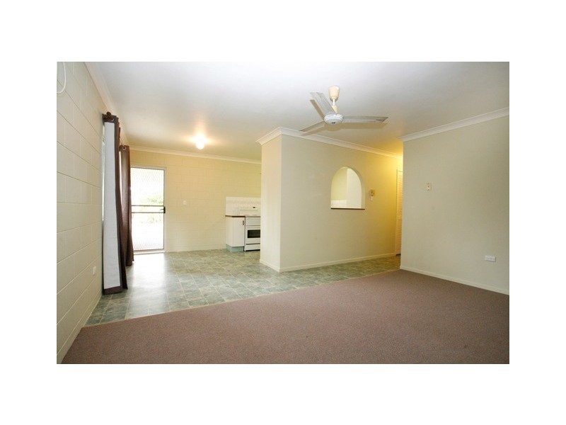 13 Rebecca Court, Rasmussen QLD 4815