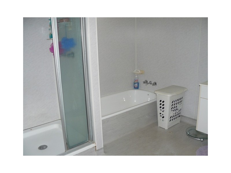 18 Alpha Street, Kirwan QLD 4817