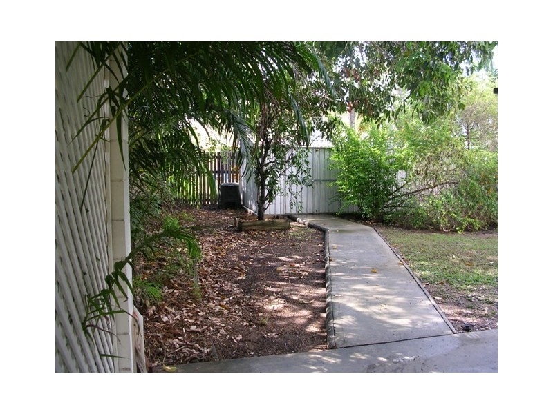 15 Paringa Street, Cranbrook QLD 4814