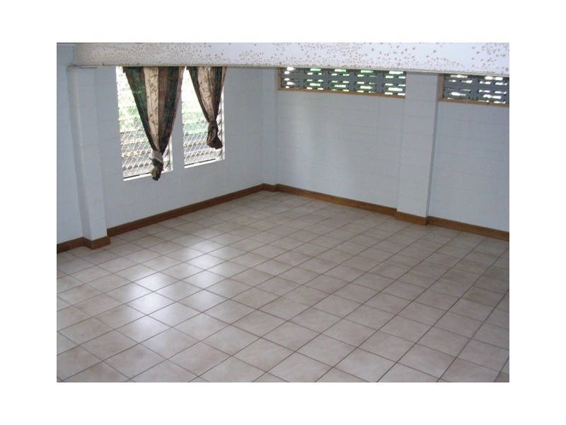 15 Paringa Street, Cranbrook QLD 4814