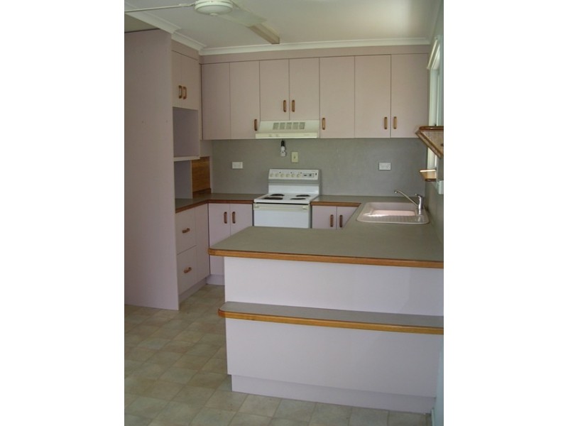 15 Paringa Street, Cranbrook QLD 4814