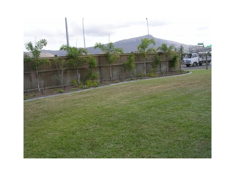 1  Sovereign Terrace, Idalia QLD 4811