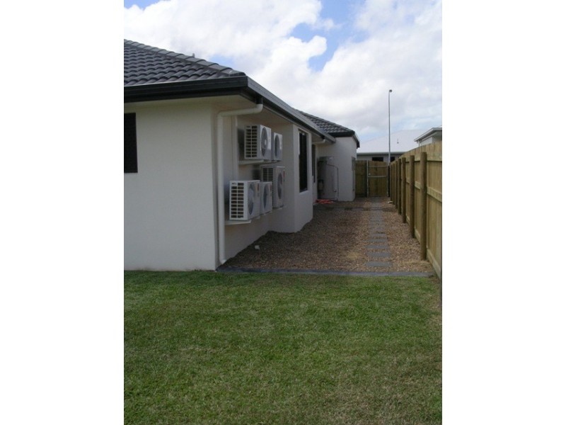 1  Sovereign Terrace, Idalia QLD 4811