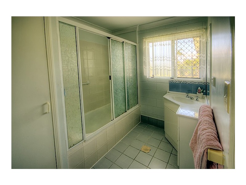 2  Tansey Street, Townsville QLD 4810