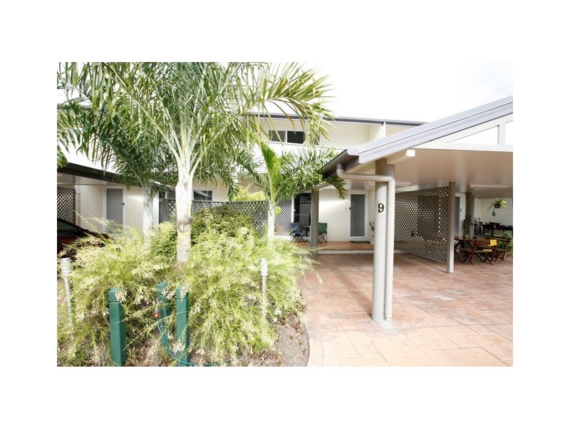 9/76-78 Mitchell Street, Townsville QLD 4810