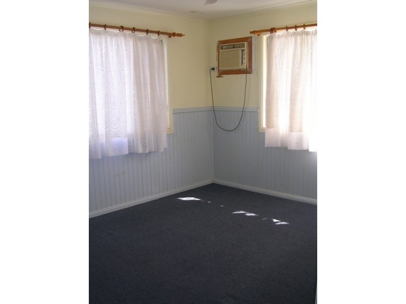 15  Paringa Street, Townsville QLD 4810