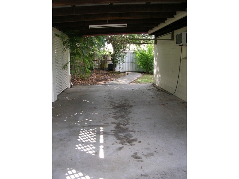 15  Paringa Street, Townsville QLD 4810