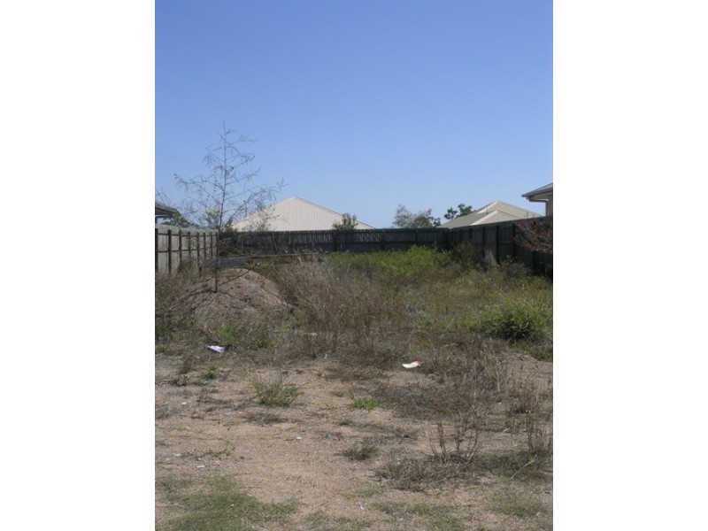 31  Belyando Bend, Douglas QLD 4814