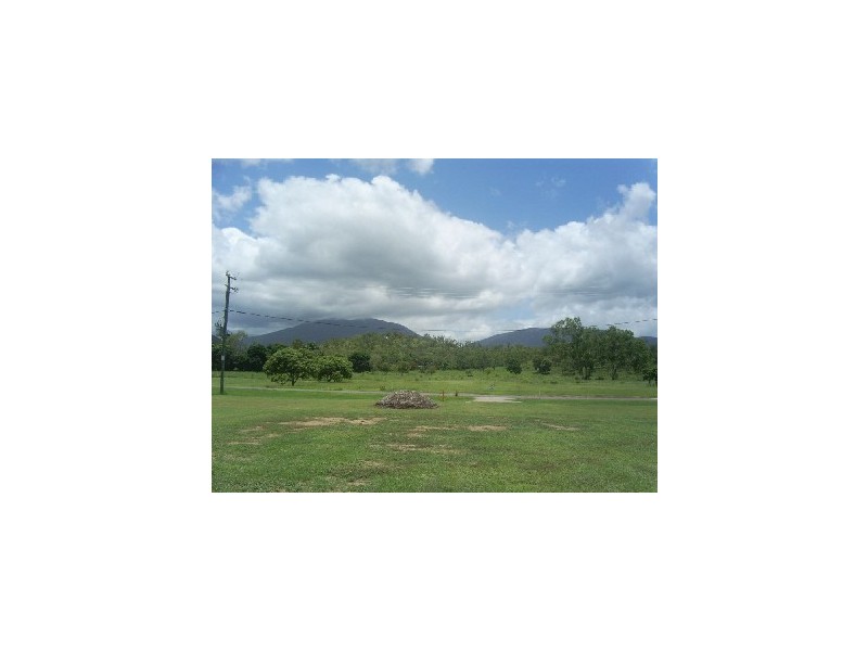 Lot 4 Renwick Court, Alligator Creek QLD 4816