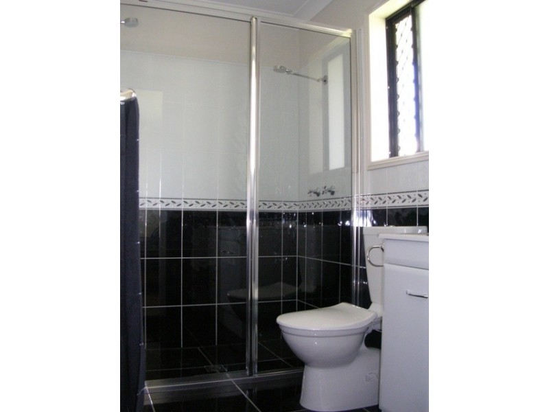 1  Sovereign Terrace, Fairfield Waters, Townsville QLD 4810