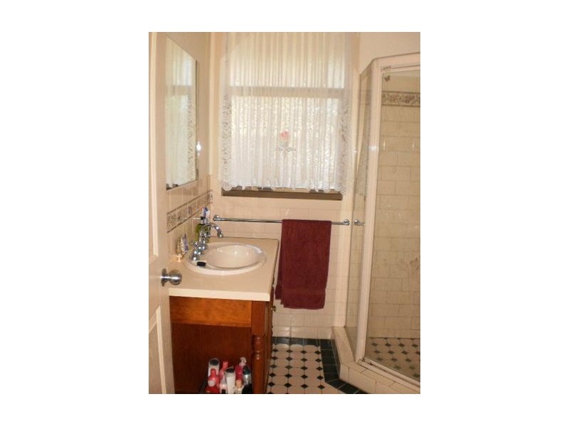 11 Arnold Street, Mannum SA 5238