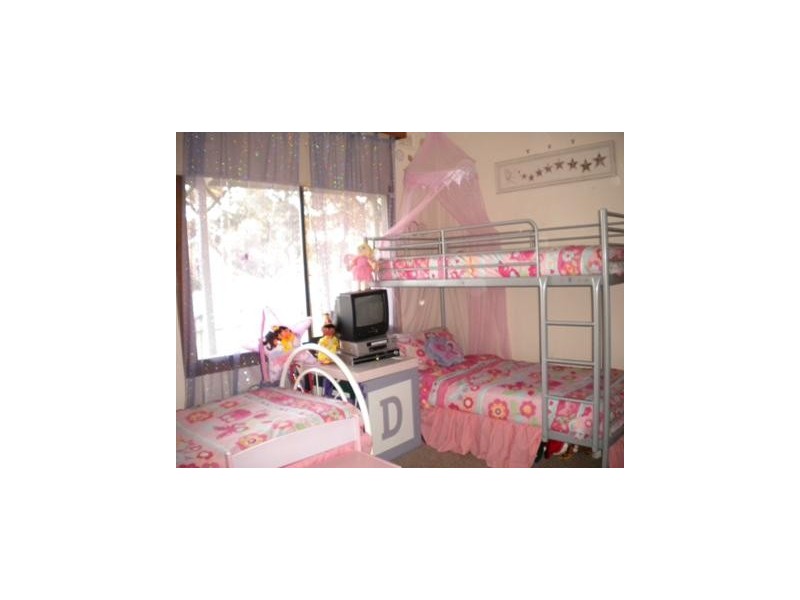 11 Arnold Street, Mannum SA 5238