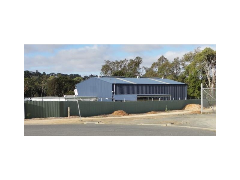 24 Simper Crescent, Mount Barker SA 5251