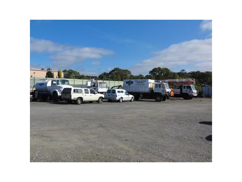 24 Simper Crescent, Mount Barker SA 5251