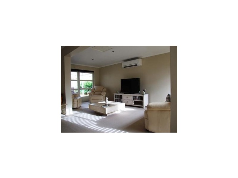 17 Melville Street, Mount Barker SA 5251