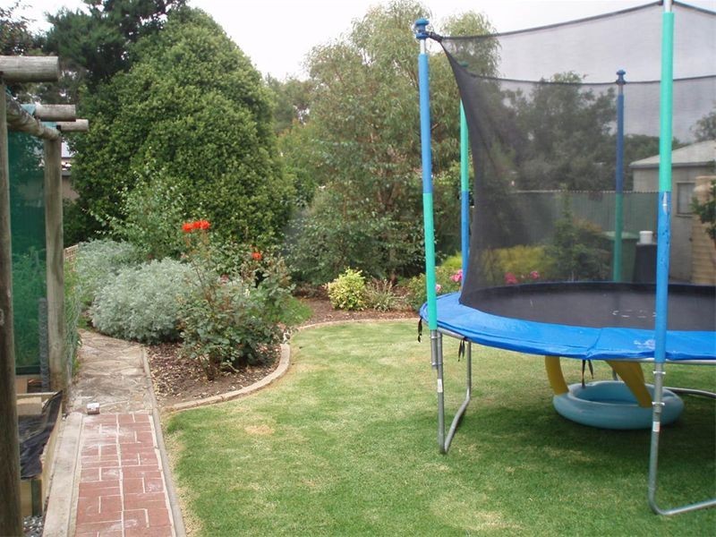 12 Liebelt Road, Mount Barker SA 5251