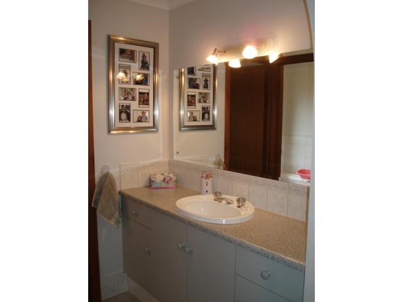 2 Monaghan Court,, Kanmantoo SA 5252