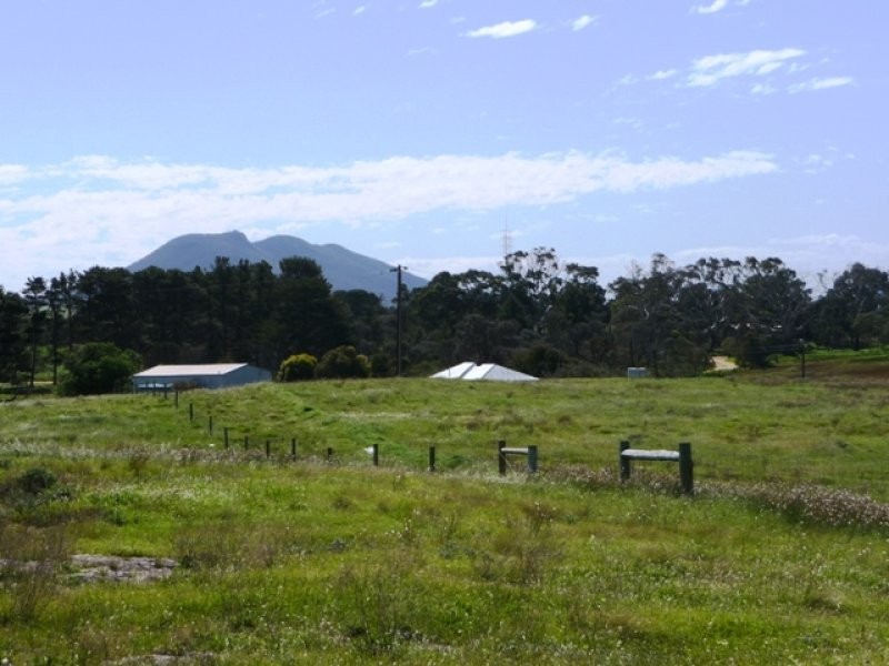 179 Farm Beach Road, Wangary SA 5607