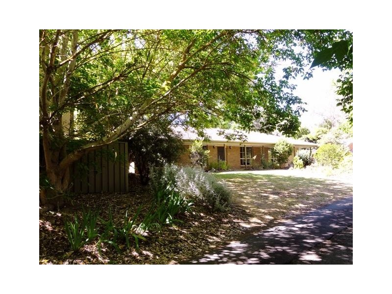 4 Pike Street, Oakbank SA 5243