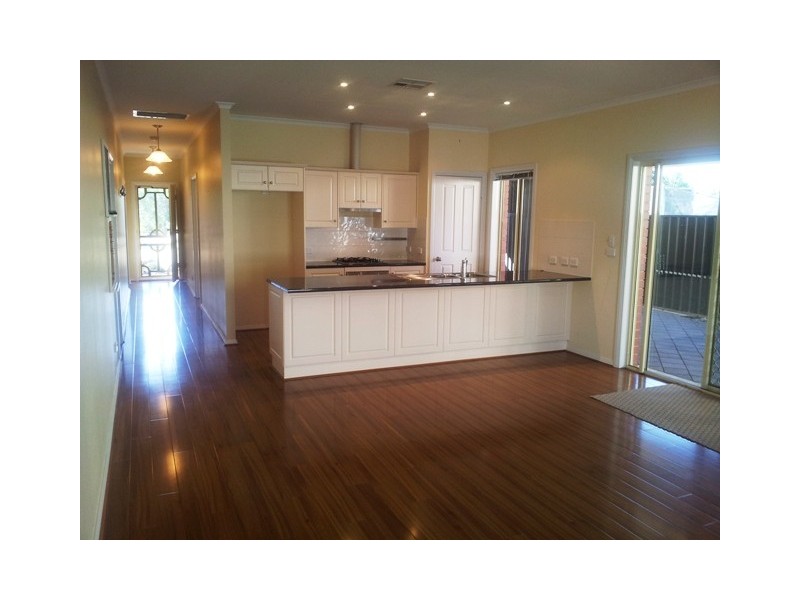 1/6 Tolmer  Road, Woodside SA 5244