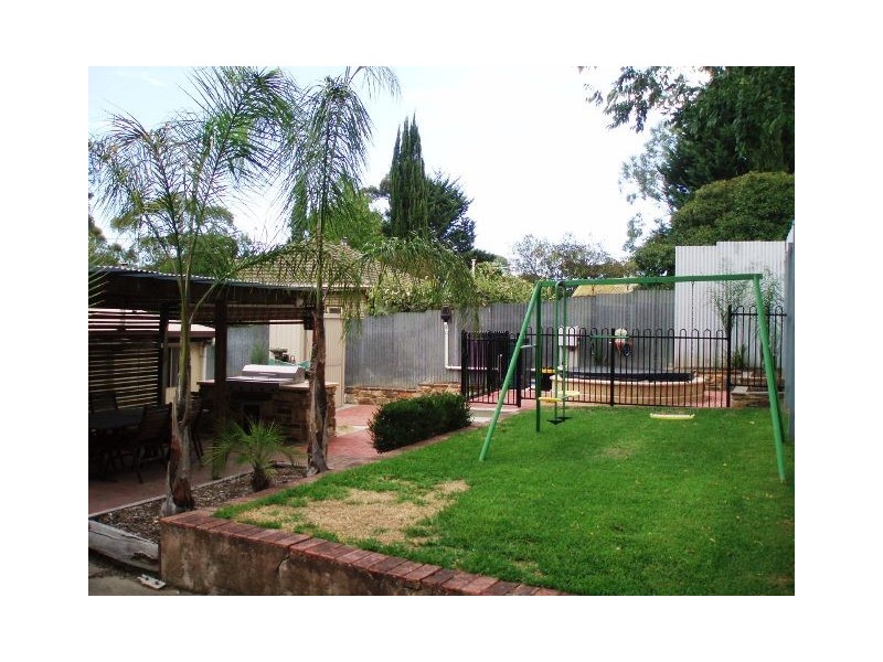 24 Johnson Parade, Blackwood SA 5051