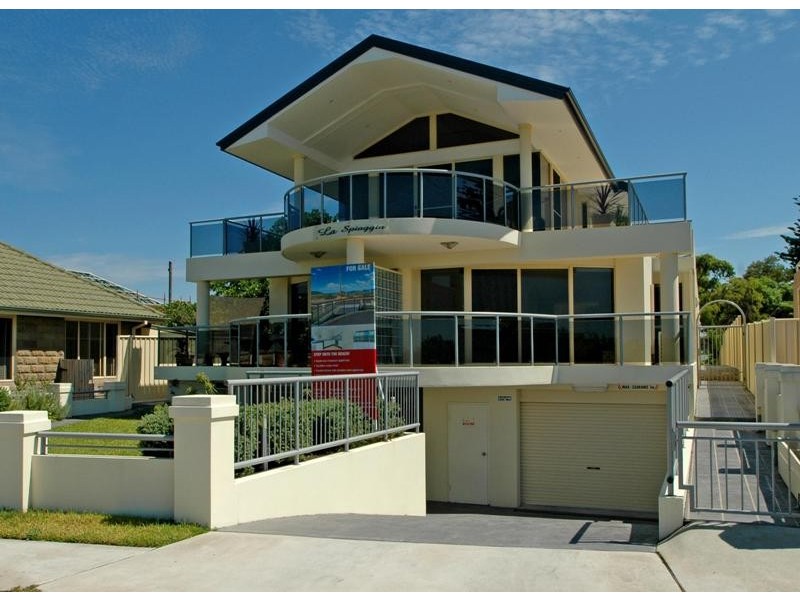139  The Esplanande, Umina Beach NSW 2257