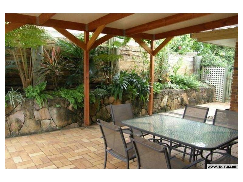 96 Faheys Road West, Albany Creek QLD 4035