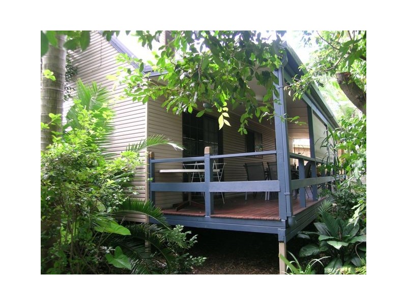 47 Palm Drive, Mooloolaba QLD 4557