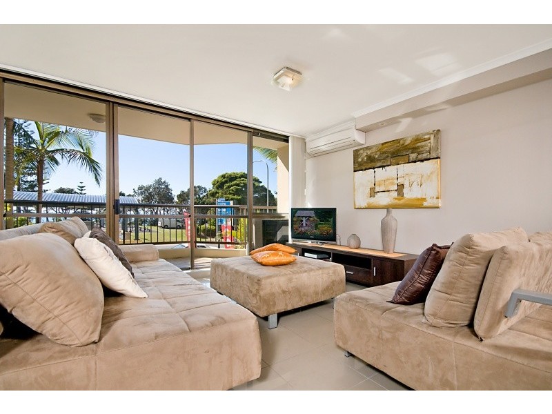 5/143 Mooloolaba Esplanade, Mooloolaba QLD 4557