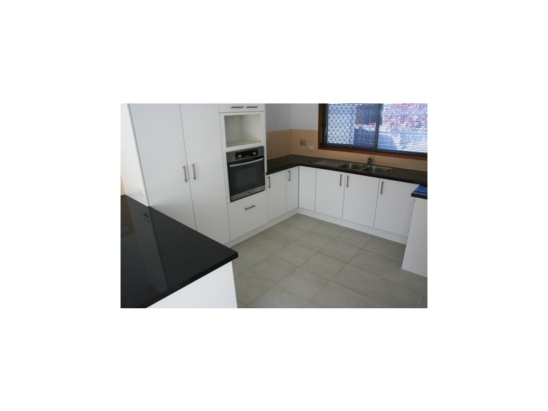 29 Ocean View Avenue, Mooloolaba QLD 4557