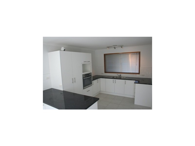 29 Ocean View Avenue, Mooloolaba QLD 4557