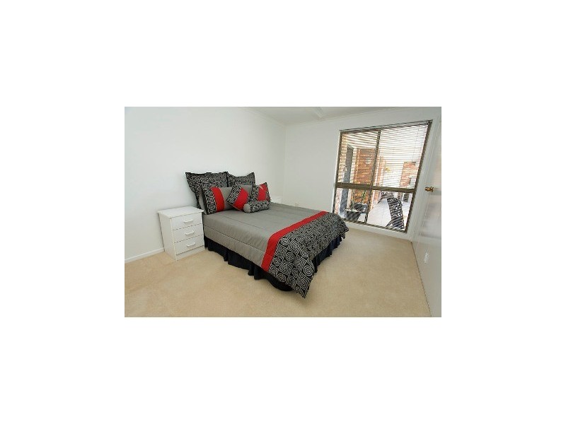 7 Poplar Place, Mooloolaba QLD 4557