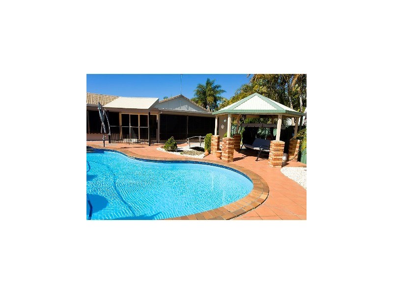 7 Poplar Place, Mooloolaba QLD 4557