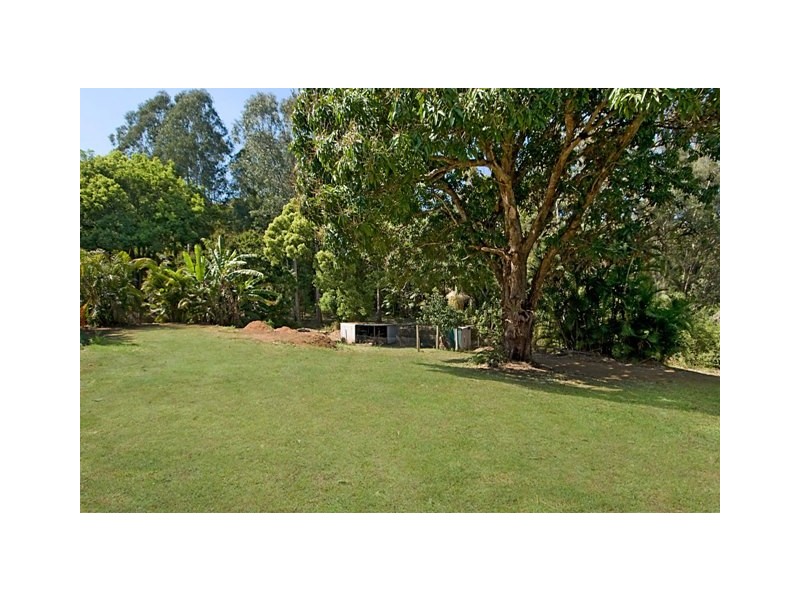 9 Deslynn Lane, Nambour QLD 4560