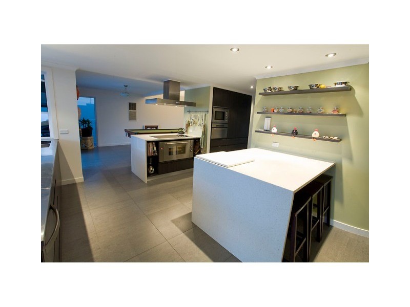 36 Coorumbong Close, Mooloolaba QLD 4557