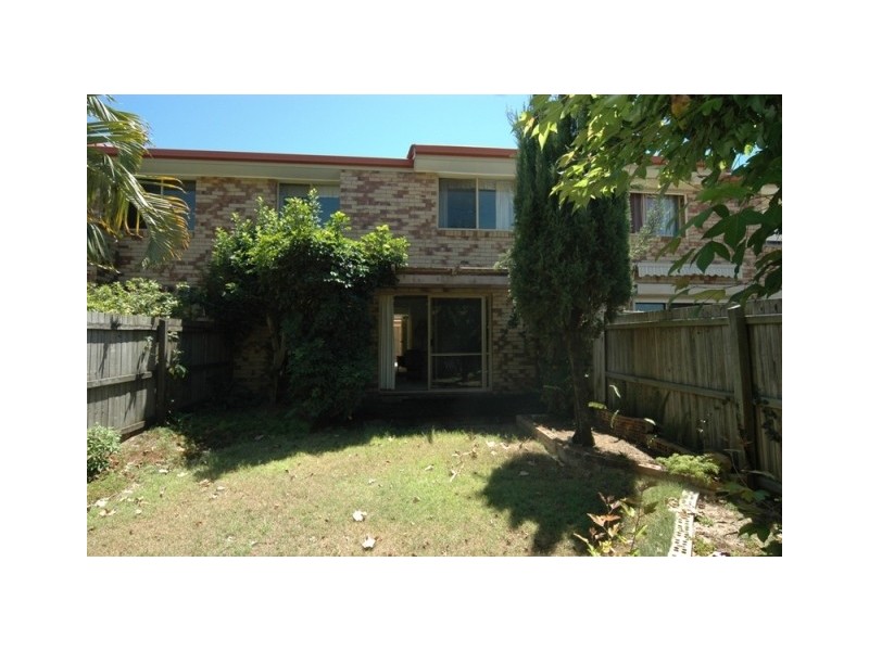 2/9 Kapala Street, Mooloolaba QLD 4557