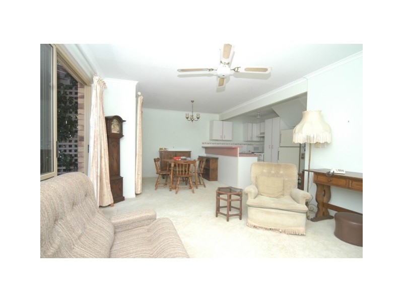 2/9 Kapala Street, Mooloolaba QLD 4557