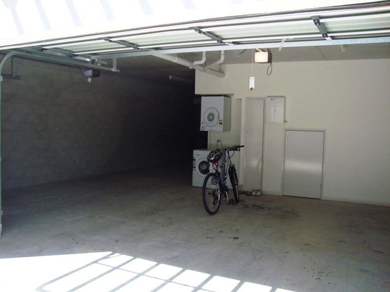 10/8 B Hinley Avenue, Maroochydore QLD 4558