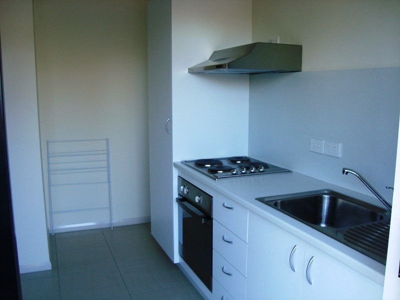 10/8 B Hinley Avenue, Maroochydore QLD 4558