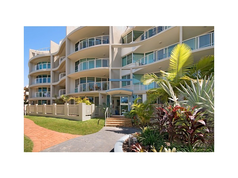 2/42-56 River Esplanade, Mooloolaba QLD 4557