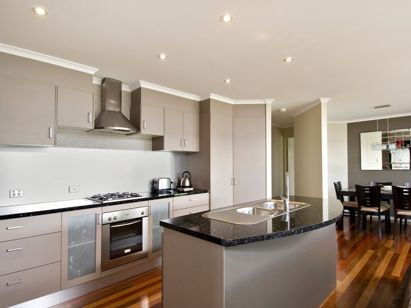 26 Sailfish Drive, Mountain Creek QLD 4557