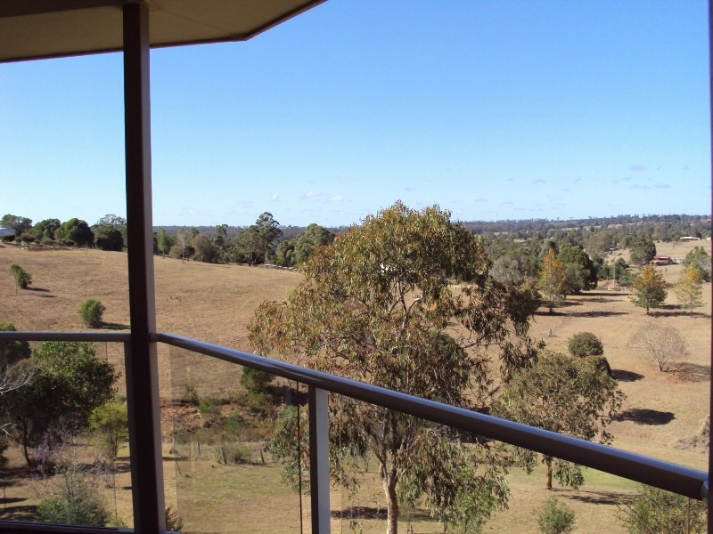 163 Greenhills Drive, Blackbutt QLD 4306