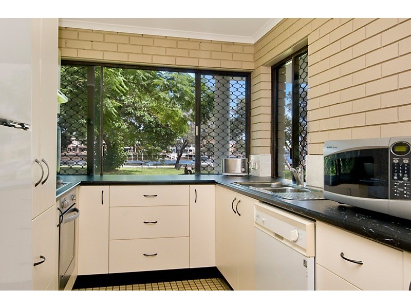 Unit 1 Maui 93 Parkyn Parade, Mooloolaba QLD 4557