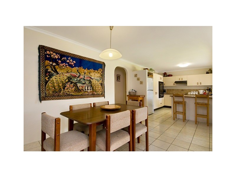 11 Pheasant Street, Parrearra QLD 4575