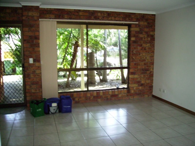 1/135 Yandina-Coolum Road, Coolum Beach QLD 4573