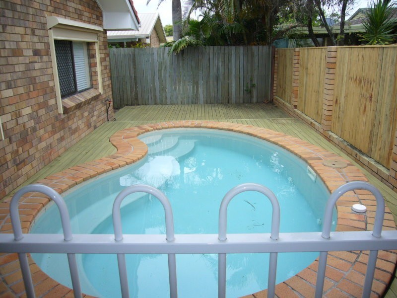 82 Lowanna Drive, Buddina QLD 4575