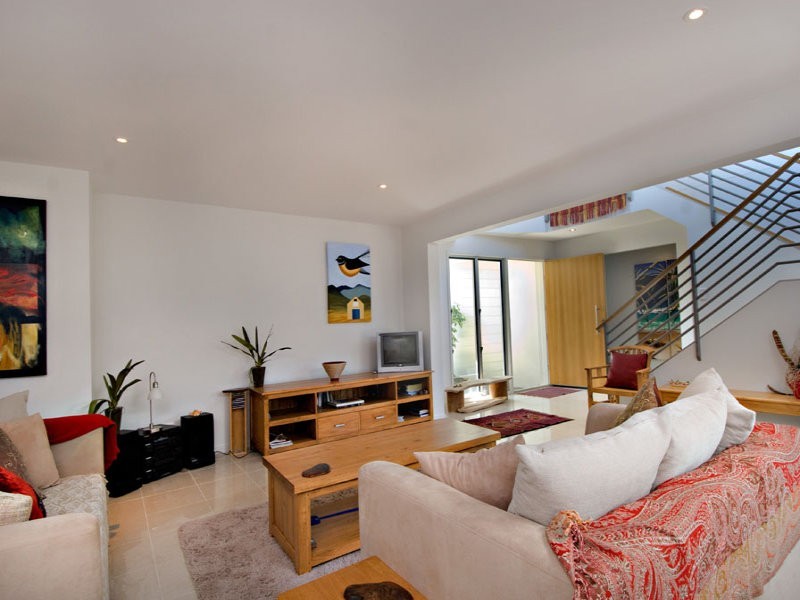 35A Oceanview Drive, Mooloolaba QLD 4557