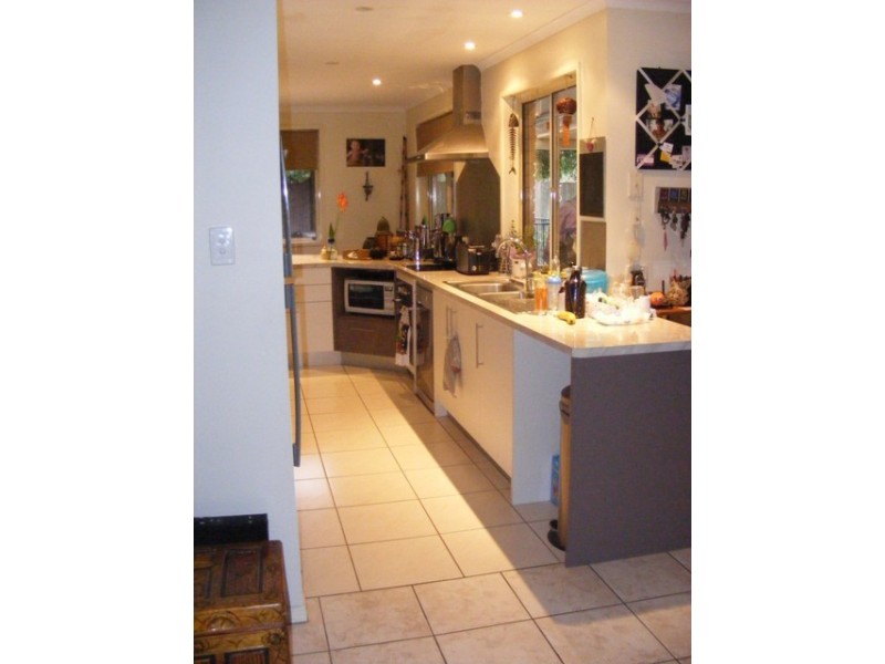 3 Beaverbrook Circuit, Sippy Downs QLD 4556